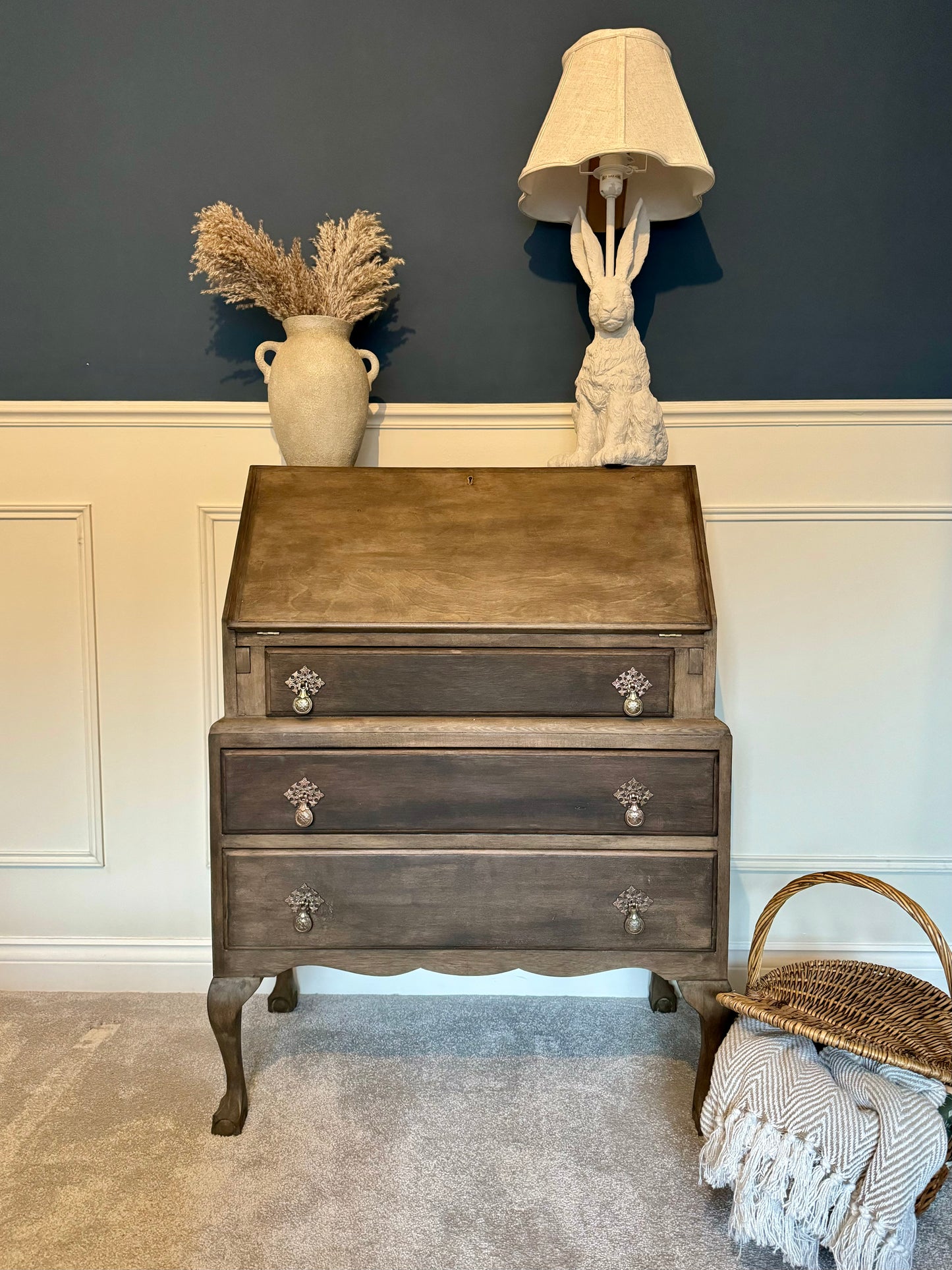 Refurbished Wooden Antique Bureau